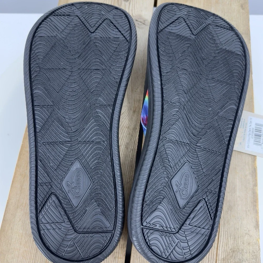 NEW Chaco Mens size 13 46 Sandals Rainbow Pride Flip Flops Chillos‎ LGBQT+ Tags